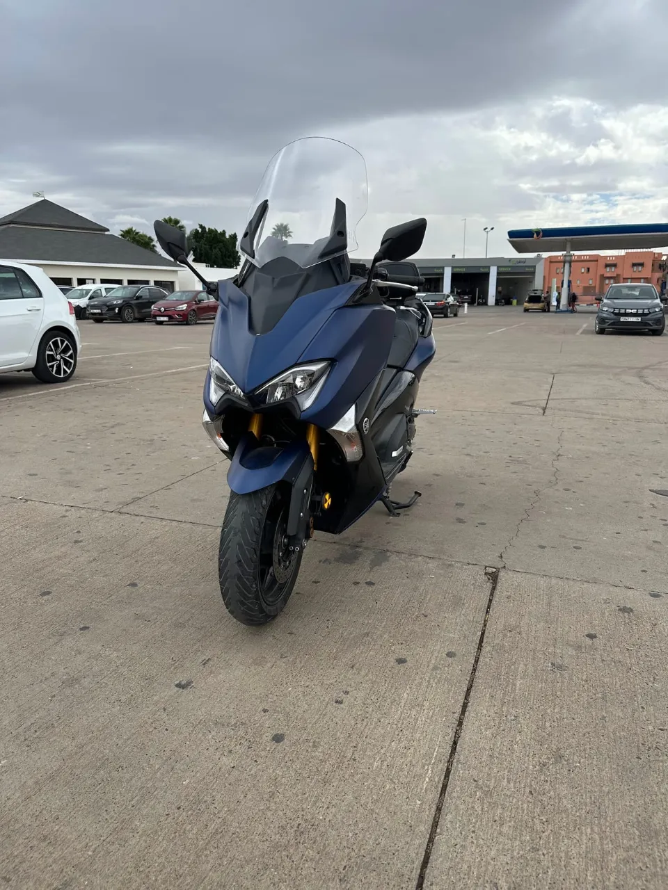 Yamaha TMAX à louer à Marrakech